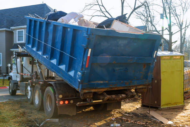 Best Attic Cleanout Services  in Kaunakakai, HI
